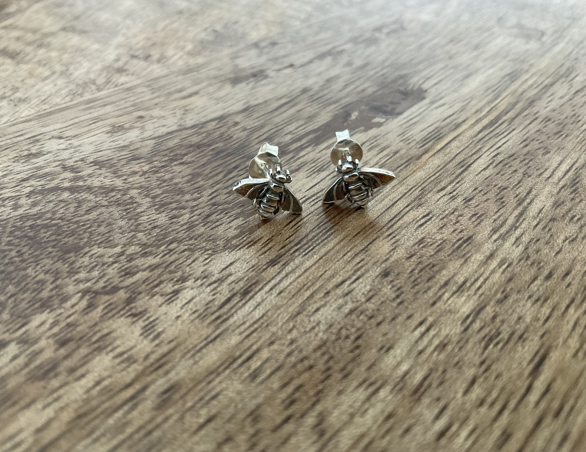 Bee Stud Earrings - Click Image to Close